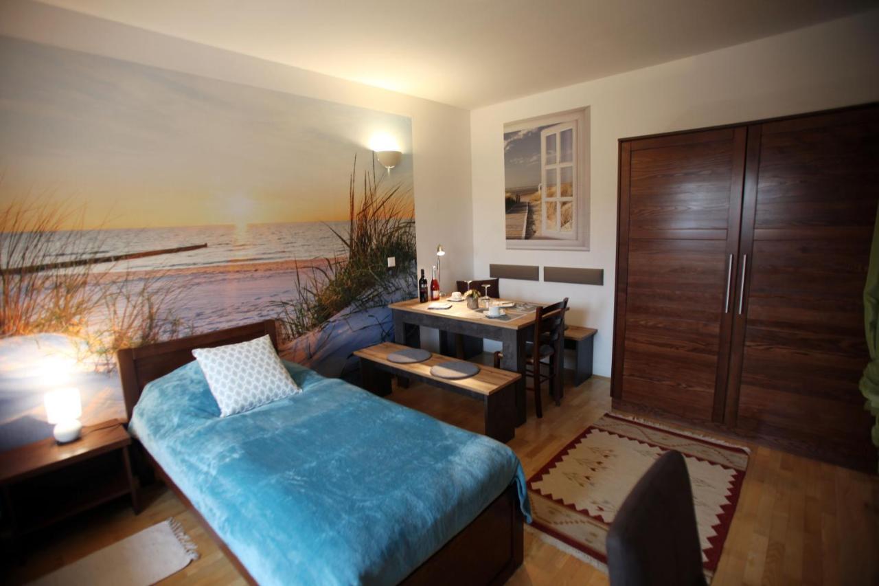 Landhaus Klambauer Ferienapartments Thermennaehe St Martins Therme Frauenkirchen Dış mekan fotoğraf