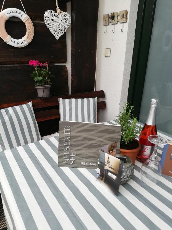 Landhaus Klambauer Ferienapartments Thermennaehe St Martins Therme Frauenkirchen Dış mekan fotoğraf