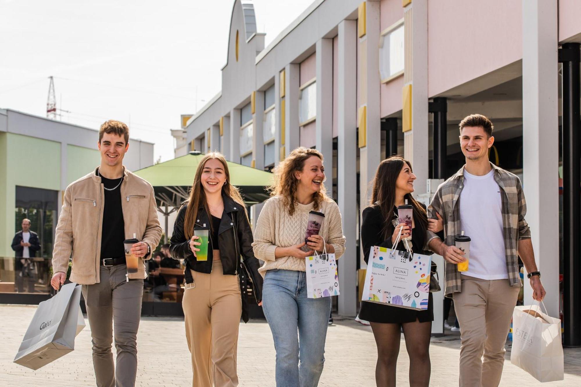 Landhaus Klambauer Ferienapartments Thermennaehe St Martins Therme Frauenkirchen Dış mekan fotoğraf